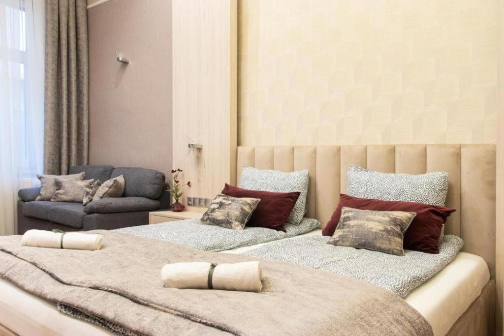 Revay 20 Suites By Corall بودابست المظهر الخارجي الصورة