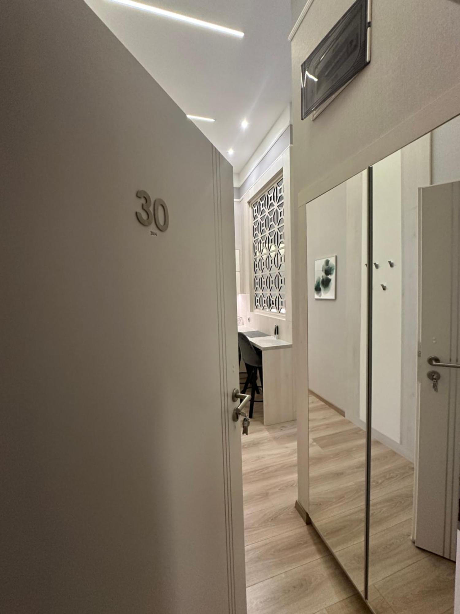 Revay 20 Suites By Corall بودابست المظهر الخارجي الصورة