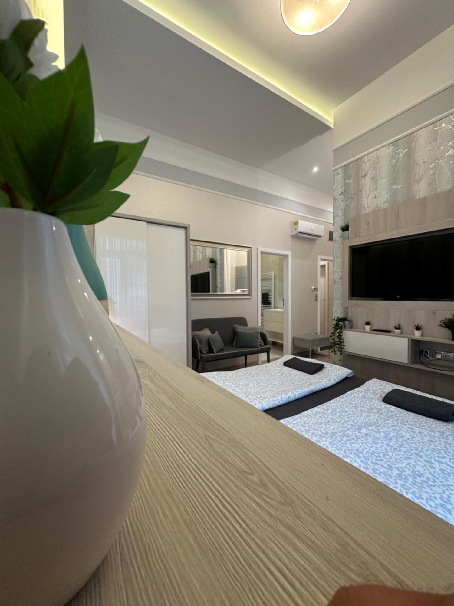Revay 20 Suites By Corall بودابست المظهر الخارجي الصورة