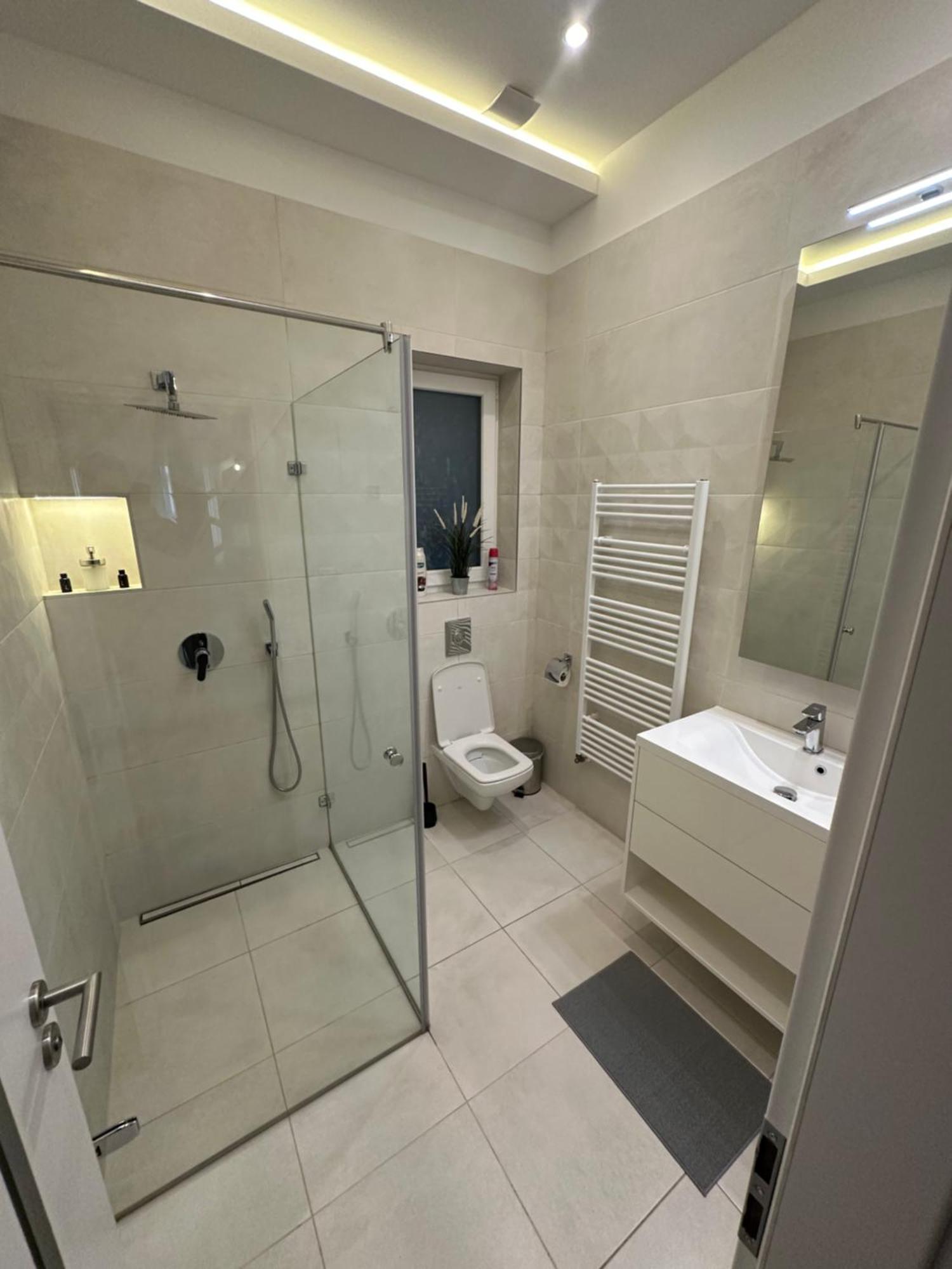 Revay 20 Suites By Corall بودابست المظهر الخارجي الصورة