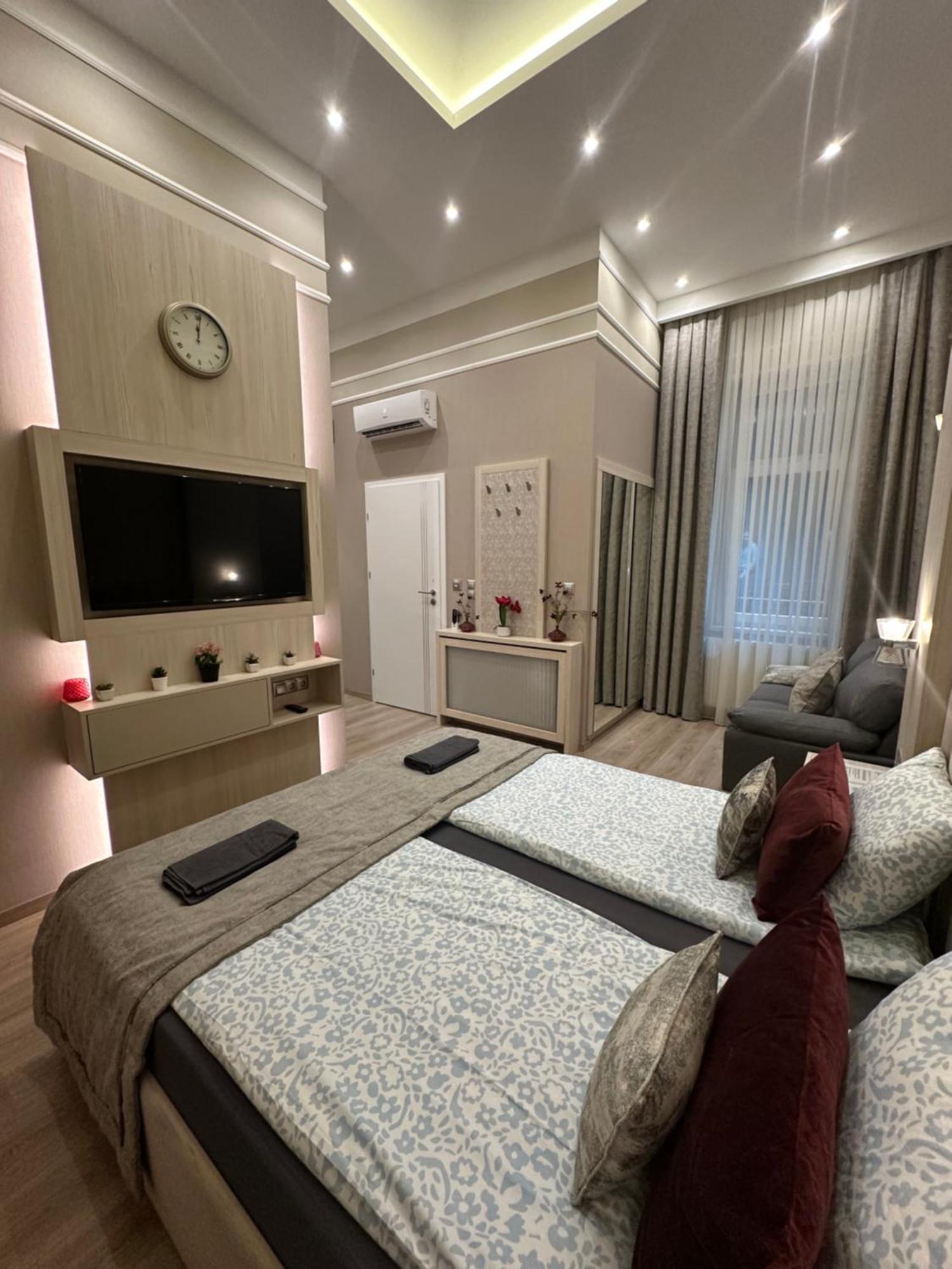 Revay 20 Suites By Corall بودابست المظهر الخارجي الصورة